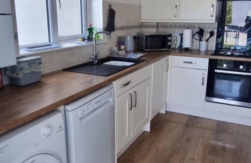 Carbis Bay Apartment | Luxury 2 bed ground floor Apt Carbis Bay - stunning golden beaches