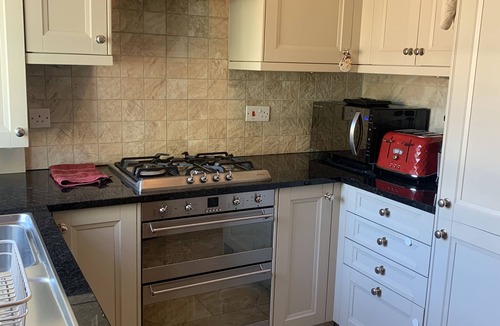 South Hampstead Apartment | Luxury 2 bedroom and 1 bathroom apartment great location in London.