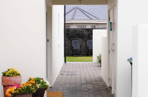 Lahinch House | Luxury 4 bedroomed lodge beside Lahinch Golf Course