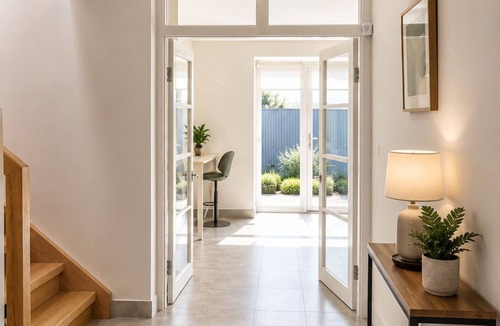 Dalkey House | Luxury Contemporary Mews House | Walk to the Forty Foot & Dalkey