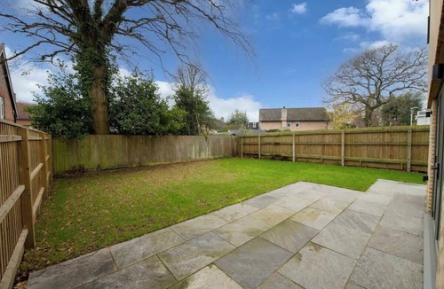 New Forest District House | Luxury Escape Forest-to-Coast | 5BR Family Retreat