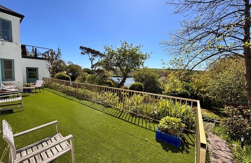 Kinsale Town Centre House | Luxury riverside in Kinsale, marinas and beach , perfect for golfers and family