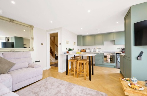 Portrush Apartment | Luxury Seaview Portrush Penthouse - Sleeps 7