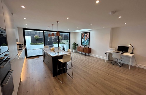 Ballsbridge House | Luxury Shared Home, 1 Bed Ensuite Behind Aviva Stadium, Dublin, D4