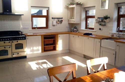 Bantry House | Luxury spacious house with mountain view close to Bantry town