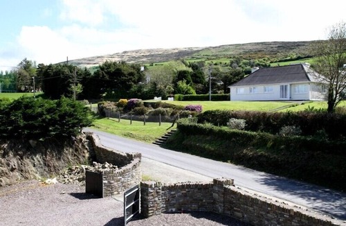 Bantry House | Luxury spacious house with mountain view close to Bantry town