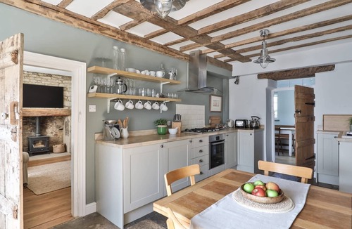 Tetbury House | Luxury Tetbury Cottage | Coombers Mead | Ensuites