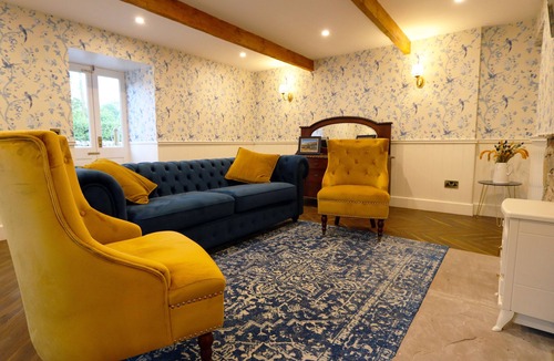 Dungarvan Cottage | Luxury Thatch Cottage