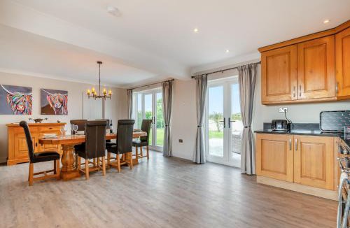 Staddlebridge House | Manor Farm Cottage