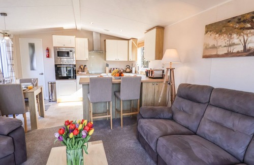 Runswick Bay Cottage | Marigold Lodge