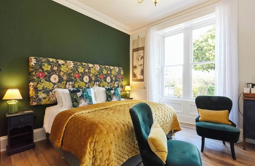 Crieff Bed & Breakfast | Merlindale
