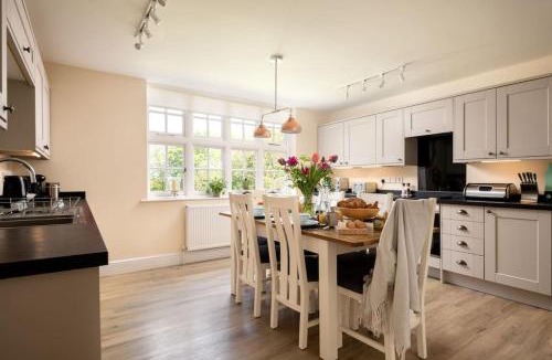Aldborough Apartment | Middle Wing - Norfolk Cottage Agency