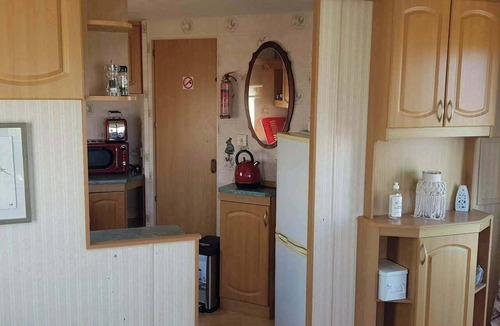 Gortahork Cabin | Mobile Homes Magheroarty Sleeps 5/6 with Garden