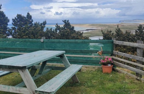 Gortahork Cabin | Mobile Homes Magheroarty Sleeps 5/6 with Garden