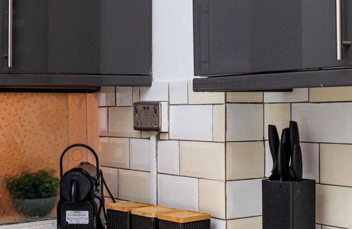 Cathedrals Apartment | Modern 4 Bed Apartment next to Borough Station