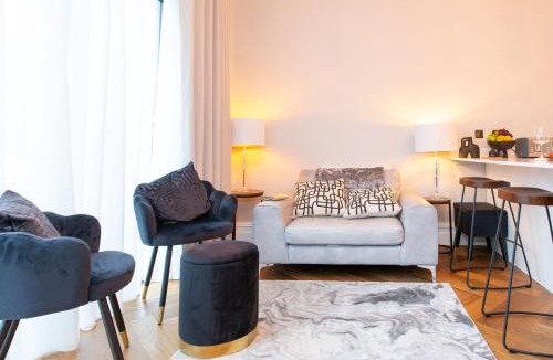 Pontcanna Apartment | Modern Pontcanna Apartment - Walk to Cafés & Parks