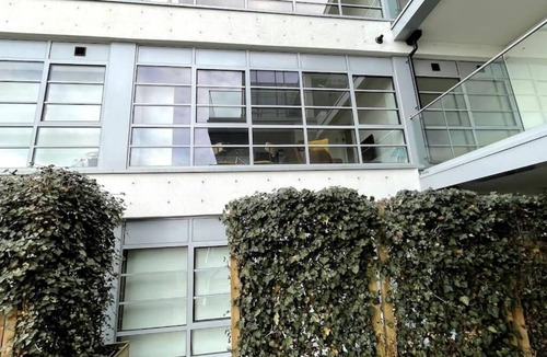 Southwark Apartment | Modern & stylish 1 bedroom flat - ideal for couples, solo & business travellers