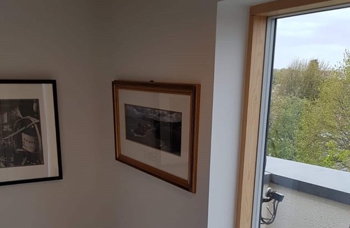 Dinas Powys House | Modern, Warm and Cosy Welsh Retreat
