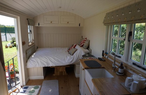 Loughinisland Bed & Breakfast | Nutgrove House Luxury B&B