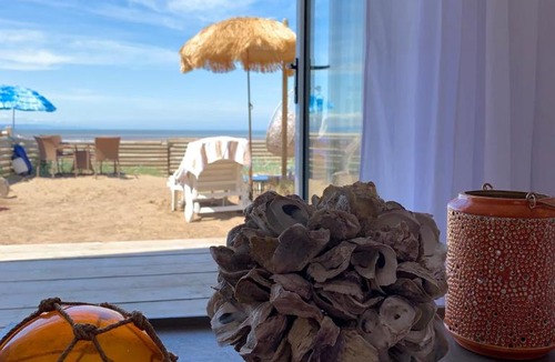 Brean Apartment | Ocean Drive Deluxe Apartment with use of the Day time Beach Hut