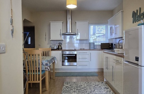 Carrickfergus Apartment | One-Bedroom Apartment 1 Ships Ahoy
