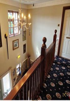 Bridgend House | Parc Lodge Guesthouse