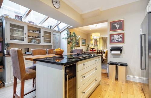 Sands End House | PEACEFUL 3 BED WITH GARDEN HOUSE