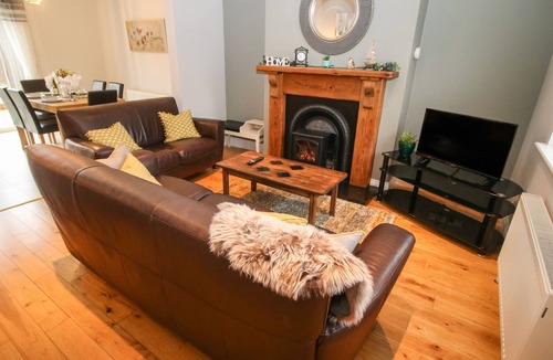 Kenmare Cottage | Pebble Lodge