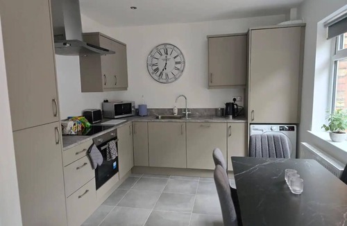 Ormeau House | Perfect home from home/Heart of Belfast/Sleeps 6