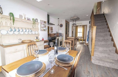 Fareham Cottage | Period 2BR Stunning Bright &Cosy Cottage w/Garden