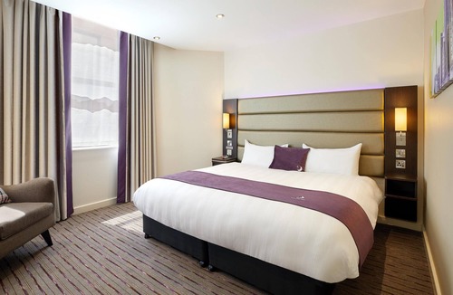 Grove Hotel | Premier Inn London Kingston Upon Thames
