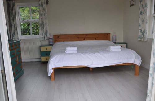 St. Mawes Cottage | Private Converted Barn in Seaside Village