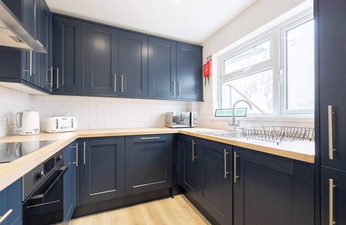 Bogside Apartment | Private Double Rooms with Ensuite In Derry City Centre