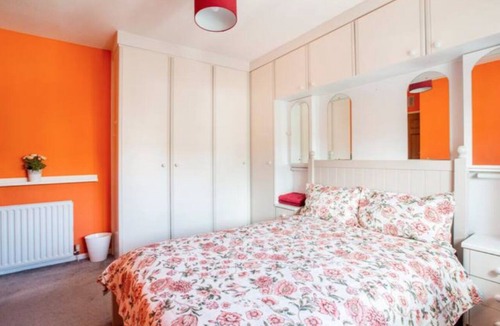 Dublin Bed & Breakfast | Private double room in Kilnamanagh Dublin 24