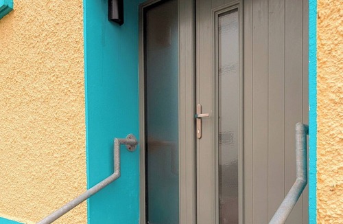 Kinvara Apartment | Private ensuite bedroom in the heart of Kinvara Village on the Wild Atlantic Way