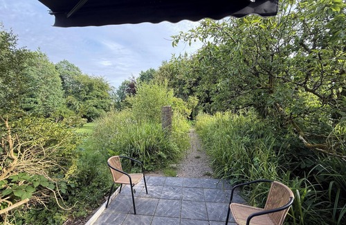 Parteen Apartment | Private family Garden Studio on Historic Shannon Estate