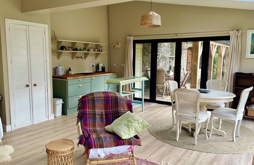 County Louth Apartment | Private Garden House, Historic Castle Estate, Pool, Tennis & Gardens