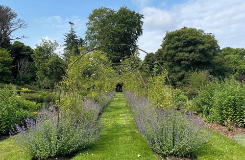 County Louth Apartment | Private Garden House, Historic Castle Estate, Pool, Tennis & Gardens