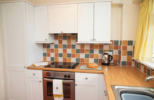 Tenby Cottage | Puffins Nest, Tenby - Two Bedroom Cottage, Sleeps 4