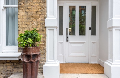 Brownswood Hotel | Queens Drive at Finsbury Park