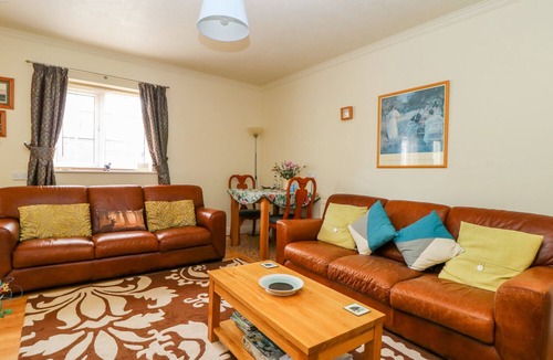 Burythorpe Cottage | RICHMOND COTTAGE, with a garden in Malton
