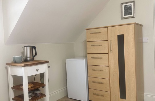 Limavady Apartment | Roe Valley Getaways Modern Studio with en-suite