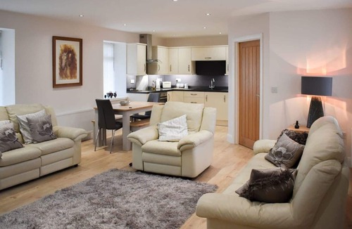 Donaghadee Cottage | Rose Cottage Captivating 1-bed Cottage in Bangor