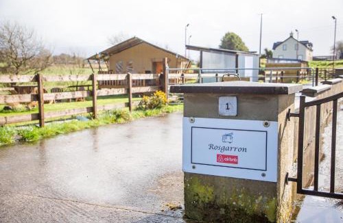 Magherafelt Other | Rosgarron Safari Canvas Lodge Glorious Glamping