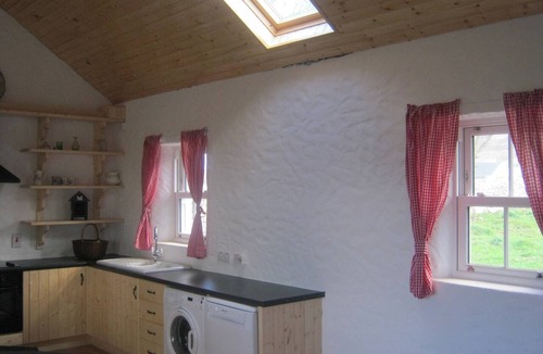 Inishowen Cottage | Rural Donegal cottage near sandy beaches