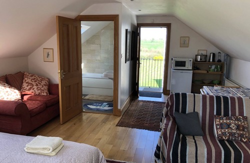 Hillsborough Apartment | Rural Retreat near Royal Hillsborough