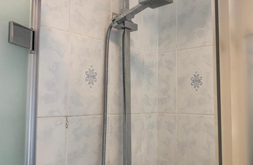 Cray Valley West Hotel | Sanderson Hall En-suite Rooms