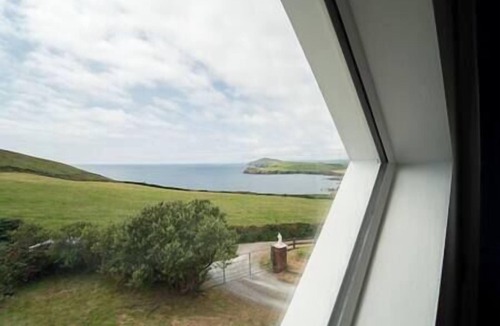Dingle House | Sea For Miles