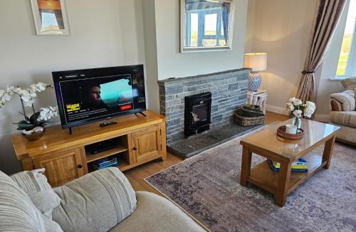 Quilty House | Sea Retreat Quilty - Coastal home near Spanish Point & Lahinch