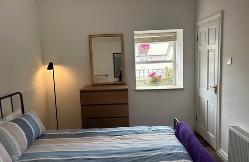Bray Cottage | Seafront Traditional Cottage